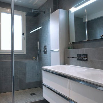 Salle de bain contemporaine