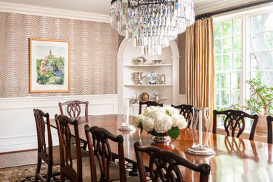 Elegant dining room photo in St Louis