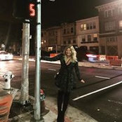 Jenifer Walshs foto