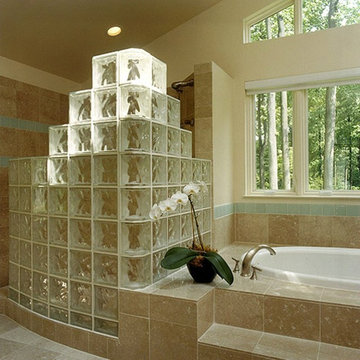 Shahab and Syed's Contemporary Style Home