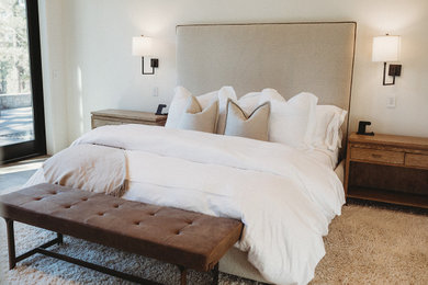 Bedroom - bedroom idea in Sacramento