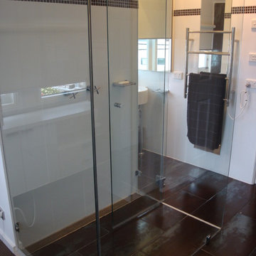 LUXE Linear Drains - Wedgewire