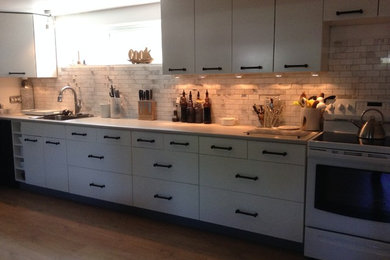 Kitchen - kitchen idea in Toronto
