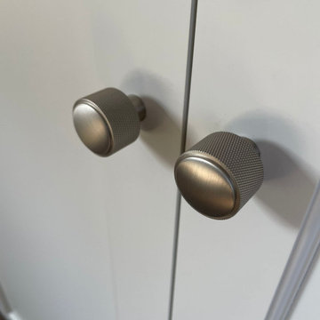 Knurled Wardrobe Knob Detail
