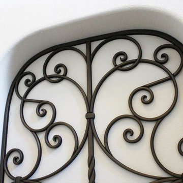 Faux Wrought Iron Art Niche Decor