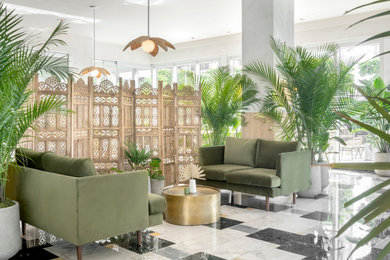 Home design - tropical home design idea in Miami