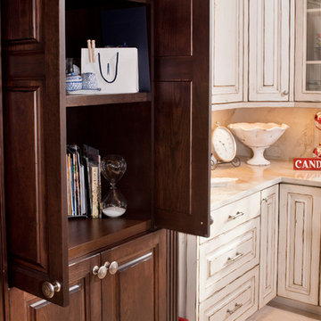 Lake Creek CO Traditional Kitchen Remodel - Old World Ambience, Elegant Design