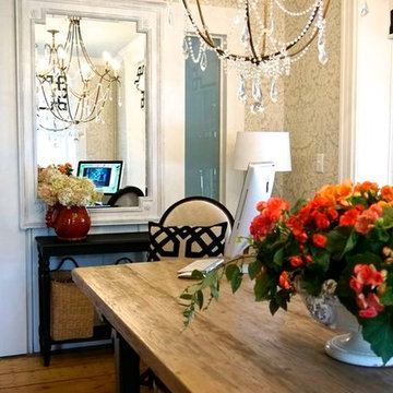 Bee's Knees Work Room