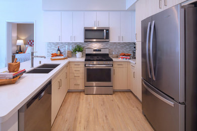Inspiration for a contemporary kitchen remodel in San Francisco
