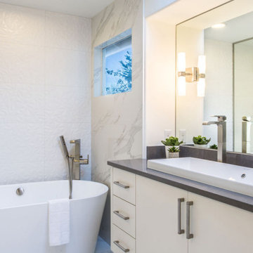 Klahanie Modern Make Over - Sammamish, WA