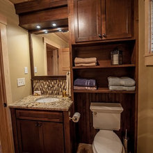 1/2 Bath