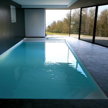 by piscines