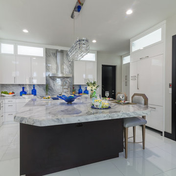 Contemporary Kitchen Remodel