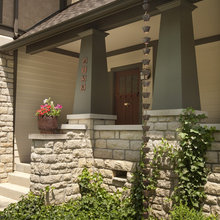 Poweranne's house facade