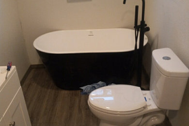 Bathroom - bathroom idea in Austin