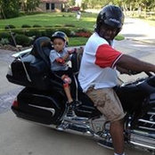 Sam Roberts's photo