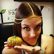 Shannon Farrell's photo