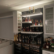 Kitchen And Bar