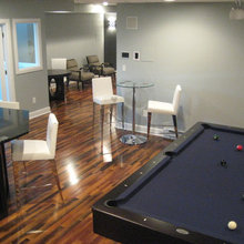 pub tables