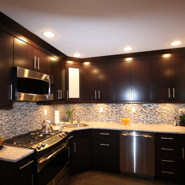 Light Granite Kitchen