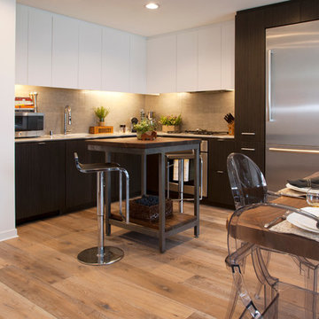 My Houzz: City Condo Is Set to Entertain