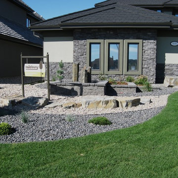 Large Front Yard - Small Back Yard