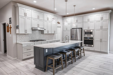 Inspiration for a kitchen remodel in Indianapolis