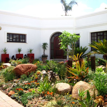 Small Water Wise Townhouse Garden