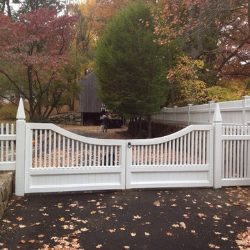 Custom Cedar Picket Fence Darien