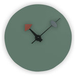 LeisureMod - LeisureMod Manchester Modern Round Silent Non-Ticking Wall Clock, Ocean Green - The clock is Silent Ticking