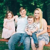 Kristen Leigh's photo