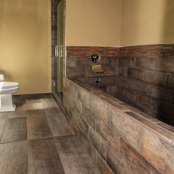 Tile Tub/ Master Bathroom
