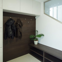 Mud room