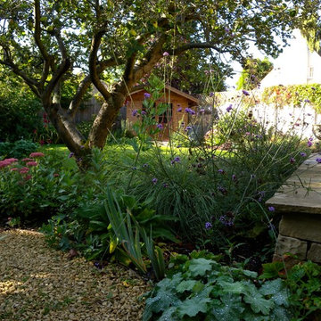 small cottage garden