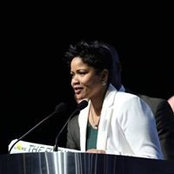 Tonya Anderson's photo