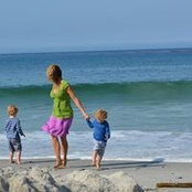Julie Watts's photo