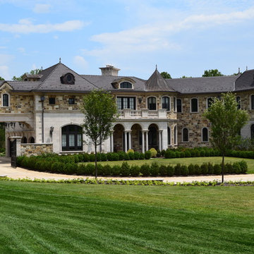 An Elegant and Charming Home