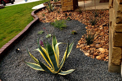 Inspiration for a landscaping in Austin.