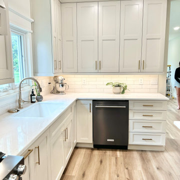 Accessible Beige and Maple Mocha Kitchen Design