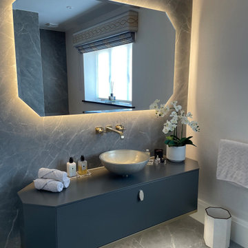 Luxury Bathrooms: Manor House