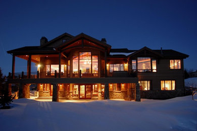 Traditional exterior home idea in Salt Lake City