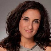 Hila Almagor's photo