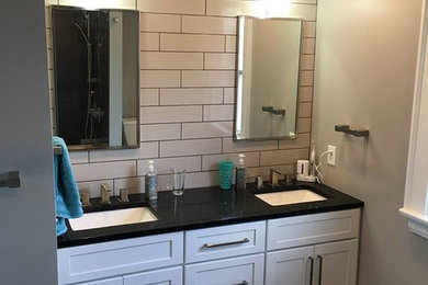 Example of a trendy bathroom design in Cincinnati
