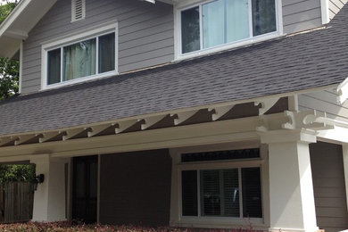 Example of an exterior home design in Houston