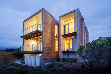 This is an example of a contemporary exterior in Adelaide.