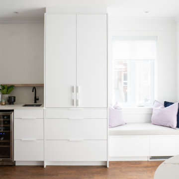The curvy kitchen