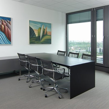 OFFICE-PULTS-RECEPTIONS