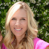 Natalie Hill's photo