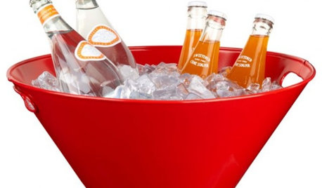 Guest Picks: 20 Ice Buckets for Holiday Entertaining
