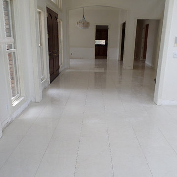 Polished Porcelain, 24"x24" Tile with a 1/8" Grout Line